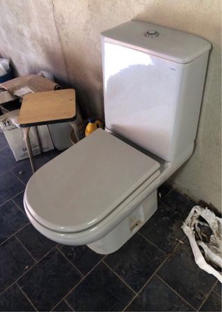 Sanitarios lavabos bañeras y tazas
