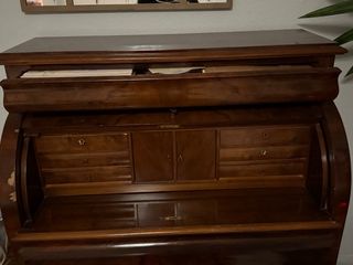 Comoda caoba antigua