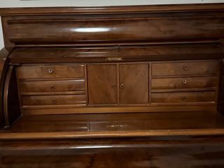 Comoda caoba antigua