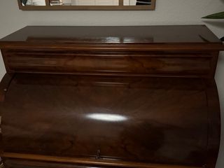 Comoda caoba antigua