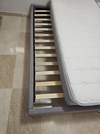 CANAPE 200 X 90 PRACTICAMENTE SIN USO