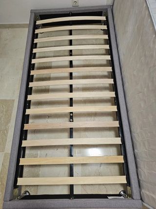 CANAPE 200 X 90 PRACTICAMENTE SIN USO
