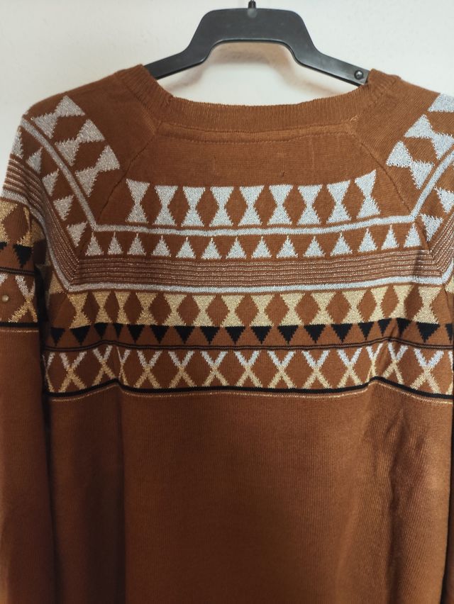 Jersey marrón de Cortefiel