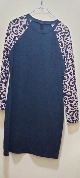 Vestidos M-L-XL, blusa L y pantalón verano 44