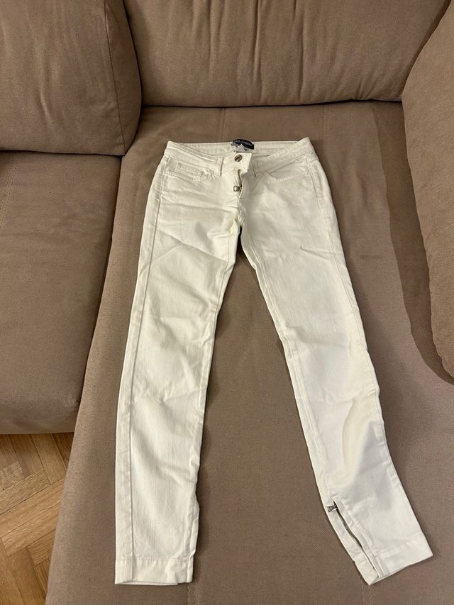 Pantalones pitillo dolce gabana chica