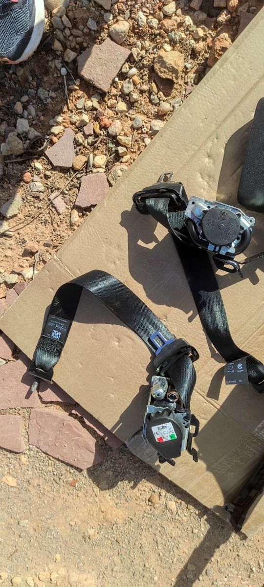 Cinturones seguridad Ford Kuga 3