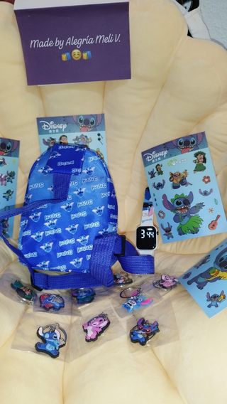 Mini mochila de pecho con reloj Stitch