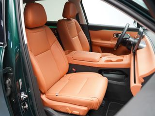 LeapMotor C10 C10 BEV 69.9kWh Design Auto