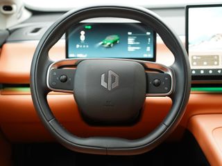 LeapMotor C10 C10 BEV 69.9kWh Design Auto