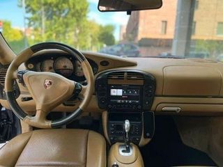 PORSCHE 911 Carrera S