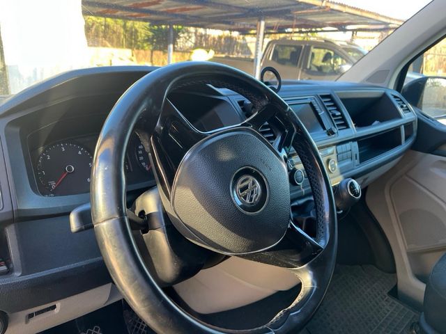 Volkswagen Caravelle 2019