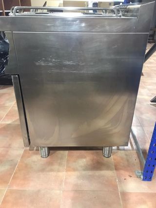 COCINA; REPAGAS 3 FUEGOS EN LINEA CON HORNO A GAS