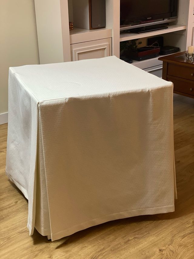 Falda y tapete para mesa