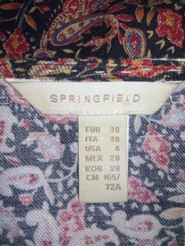 Vestido estampado. Manga larga 