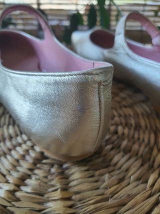 Sabrinas Mary Jane douradas.