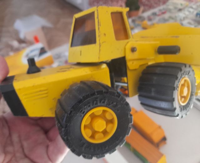 ESCAVATORE GIOCATTOLO BUDDY L