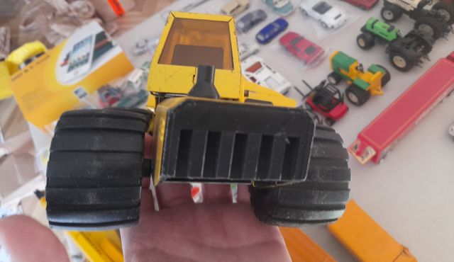 ESCAVATORE GIOCATTOLO BUDDY L