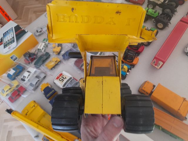 ESCAVATORE GIOCATTOLO BUDDY L