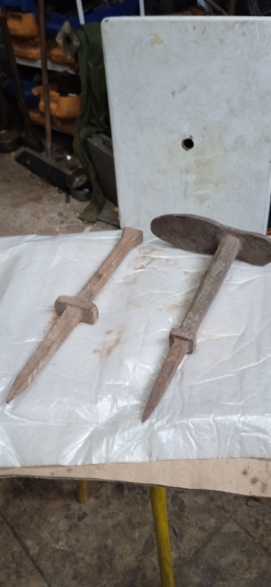 Se vende Llunques antiguos