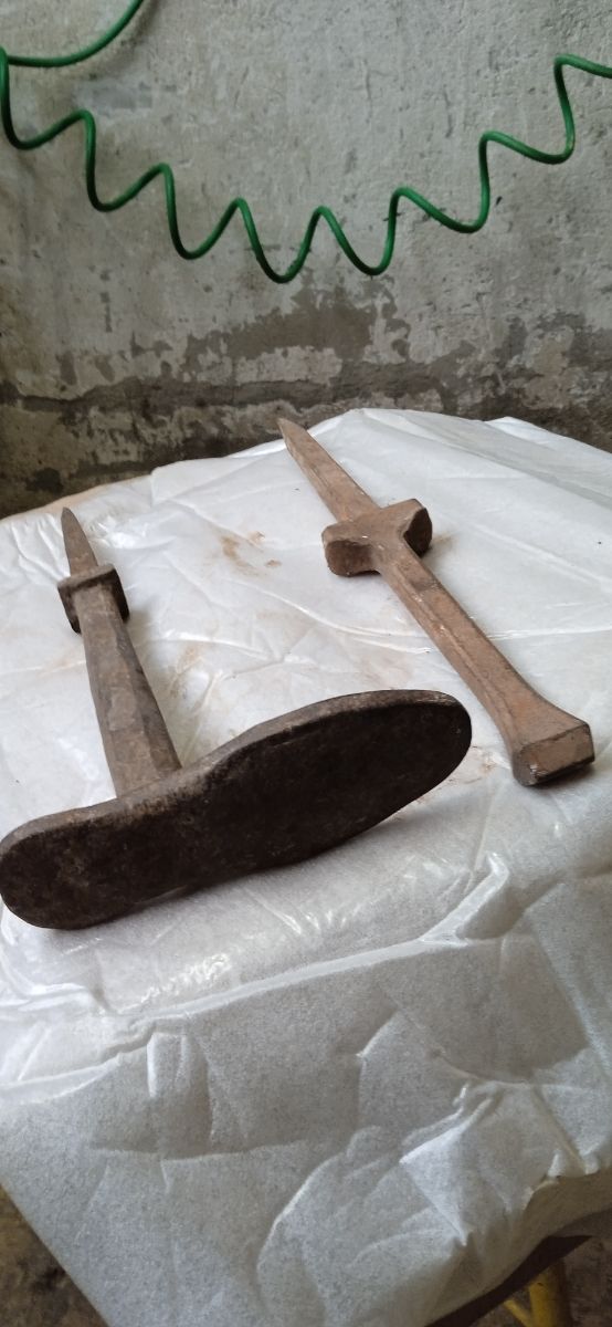 Se vende Llunques antiguos