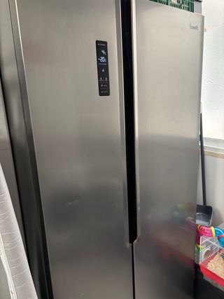 Frigorifico Americano marca Kunft eficiencia A+