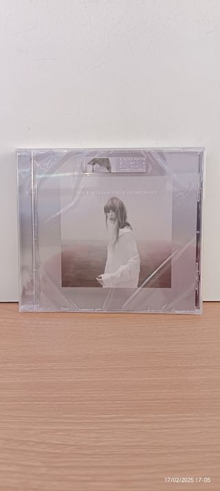 TAYLOR SWIFT 2 CDS EXCLUSIVOS