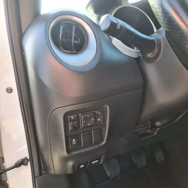 Nissan Juke 1.6i MANUAL