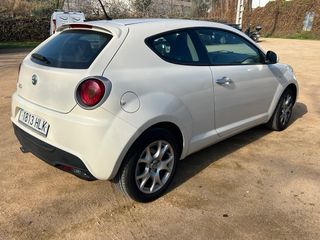 Alfa Romeo MiTO 2012