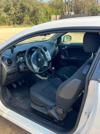 Alfa Romeo MiTO 2012