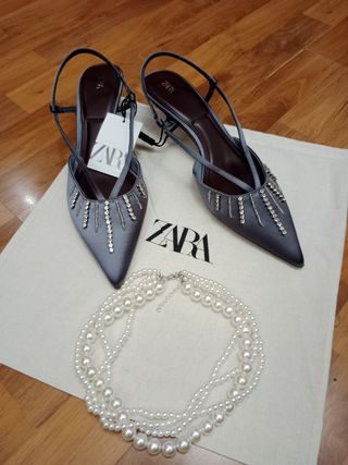 Sandalias con complementos zara nuevo 