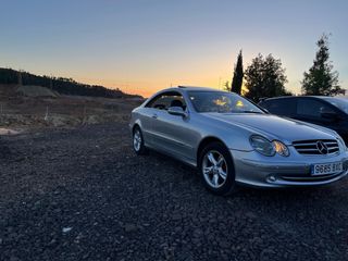 Mercedes-Benz  CLK 320