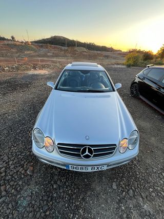 Mercedes-Benz  CLK 320