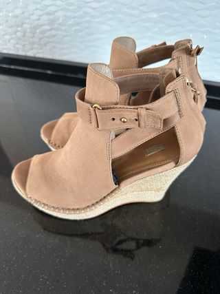 Sandalias UGG 37.