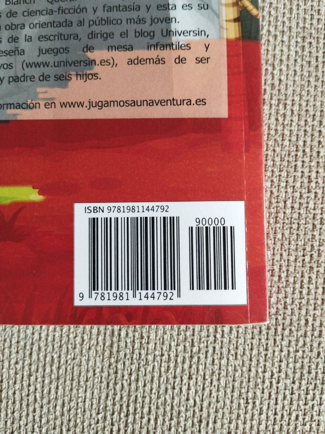 La extraña niebla roja (¿Jugamos a Una Aventura?) (Spanish Edition)