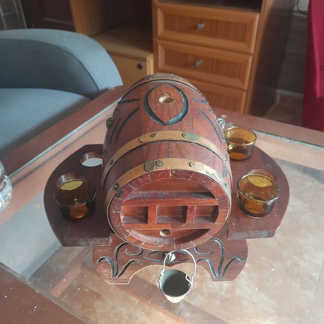 Mini barril de madera