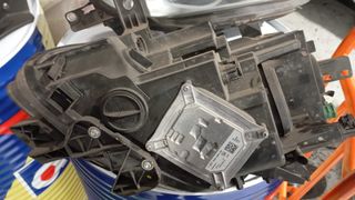faros y pilotos