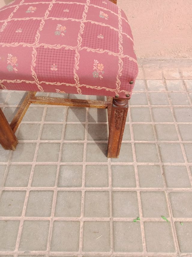 Antica sedia in stile castigliano