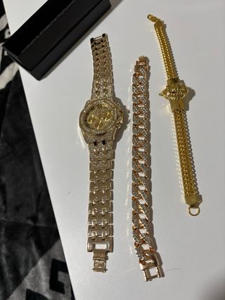 Reloj y pulseras
