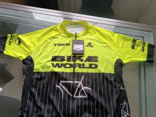 Maillot verano bike world ATIKA