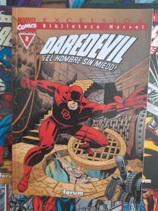 Cómic Biblioteca Marvel Daredevil a 4€ cada uno.