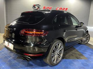 PORSCHE MACAN GTS 2016