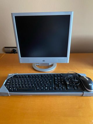 LOTE MONITOR HP TECLADO Y RATON OFERTA ESTUDIANTES