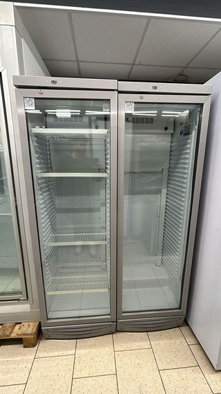 NEVERA VERTICAL CRISTAL - FRIGOGLASS