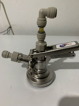 Cabezales, pinchadores para barriles de cerveza