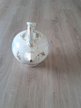 Juego de 2 botijos con motivos decorativos