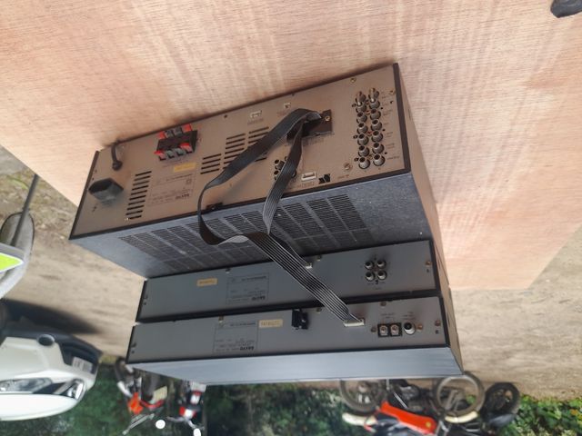 Amplificatore radio Sony