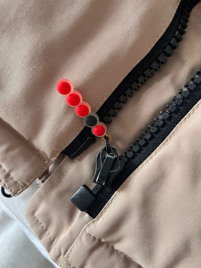 Plumífero mujer Dichi. Talla 38