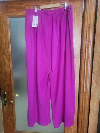 Pantalón suelto liso