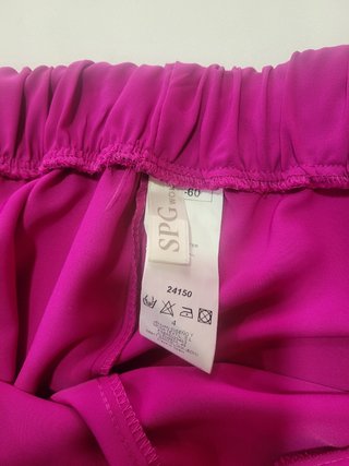 Pantalón suelto liso