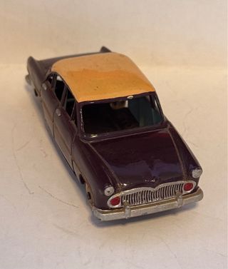 Dinky Toys Simca Versailles